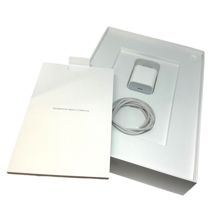 �ڥХåƥ꡼95%��iPad��10��Wi��Fi��64GB���֥롼