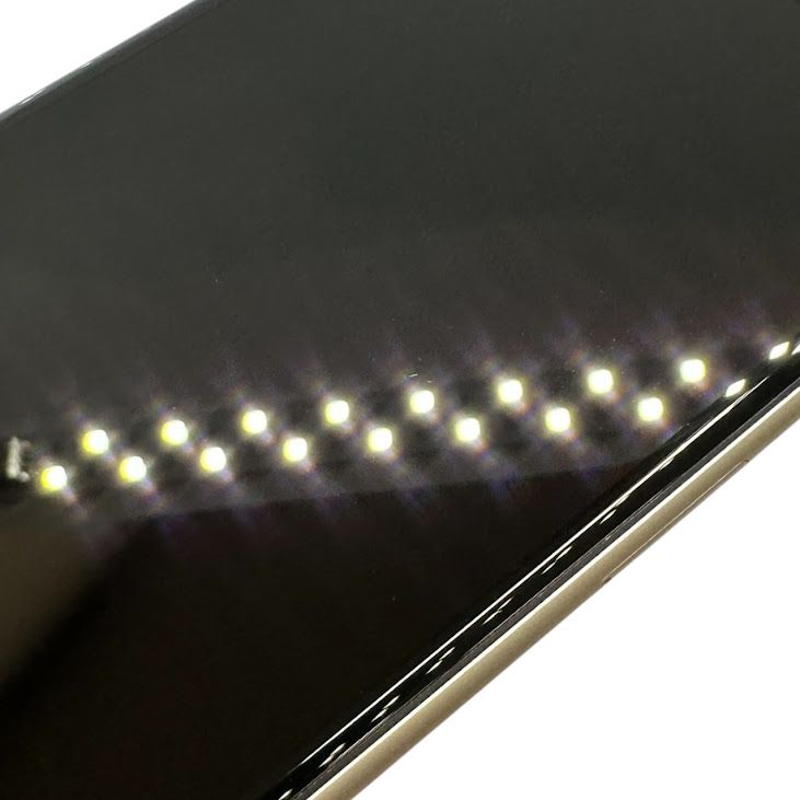 �ڥХåƥ꡼100%��iPhone��SE����3�����64GB���������饤�ȡ�SIM�ե꡼���ɥ�����