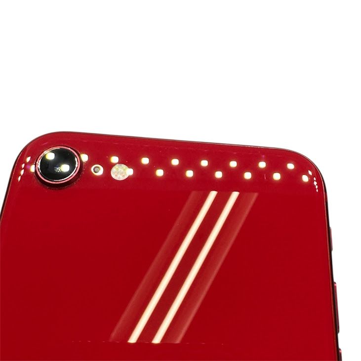 iPhone��SE����2�����64GB���ץ������ȥ�åɡ�SIM�ե꡼��au��