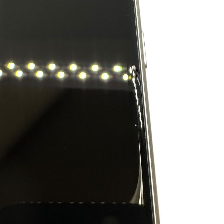 �ڥХåƥ꡼82%��iPhone��SE����3�����64GB���������饤�ȡ�SIM�ե꡼��au��