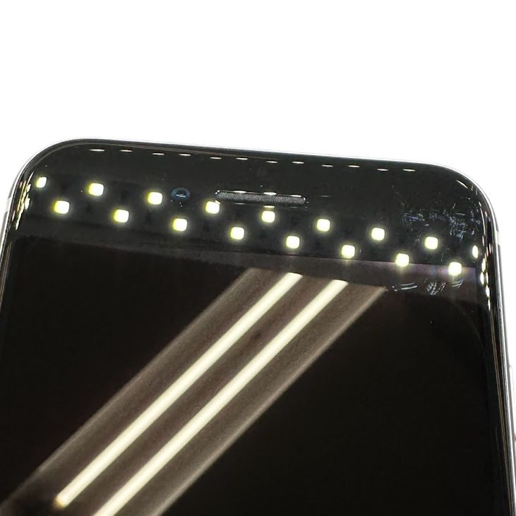 iPhone��SE����2�����128GB���ۥ磻�ȡ�SIM�ե꡼���ɥ�����