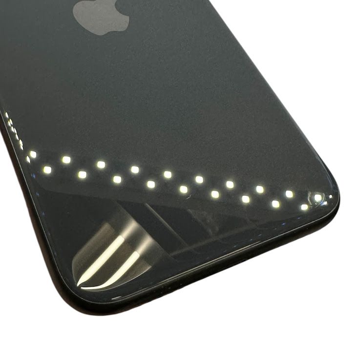 �ڥХåƥ꡼81%��iPhone��SE����2�����64GB���֥�å���SIM�ե꡼���ɥ�����