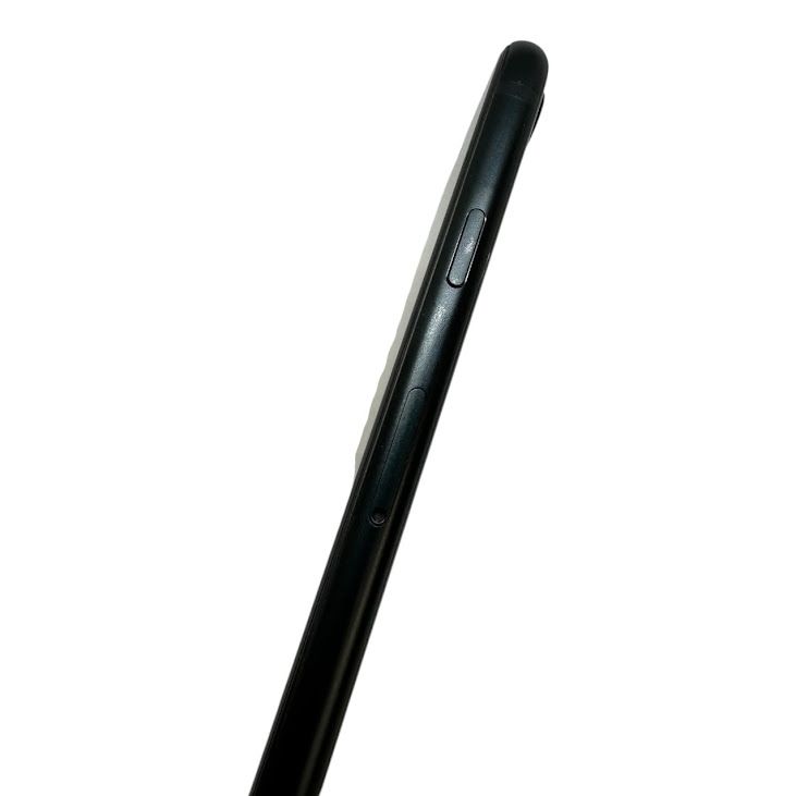 �ڥХåƥ꡼82%��iPhone��SE����3�����64GB���ߥåɥʥ���