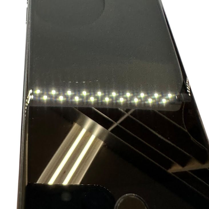 �ڥХåƥ꡼99%��iPhone��SE����2�����64GB���֥�å���SIM�ե꡼��au��
