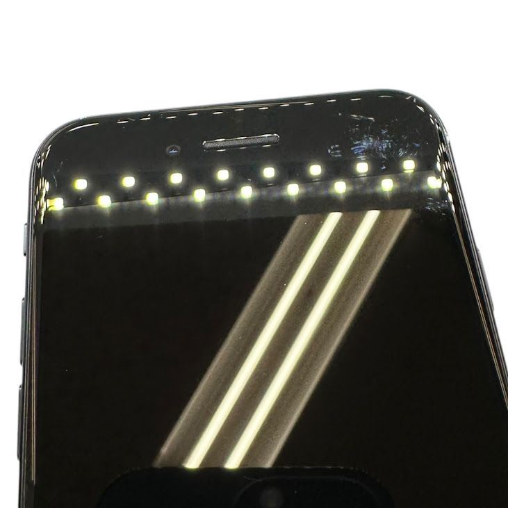 �ڥХåƥ꡼99%��iPhone��SE����2�����64GB���֥�å���SIM�ե꡼��au��