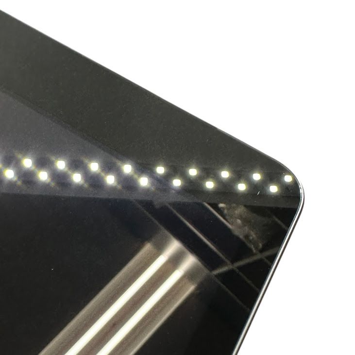 �ڥХåƥ꡼100%��iPad��8��Wi��Fi��Cellular��32GB�����ڡ������쥤