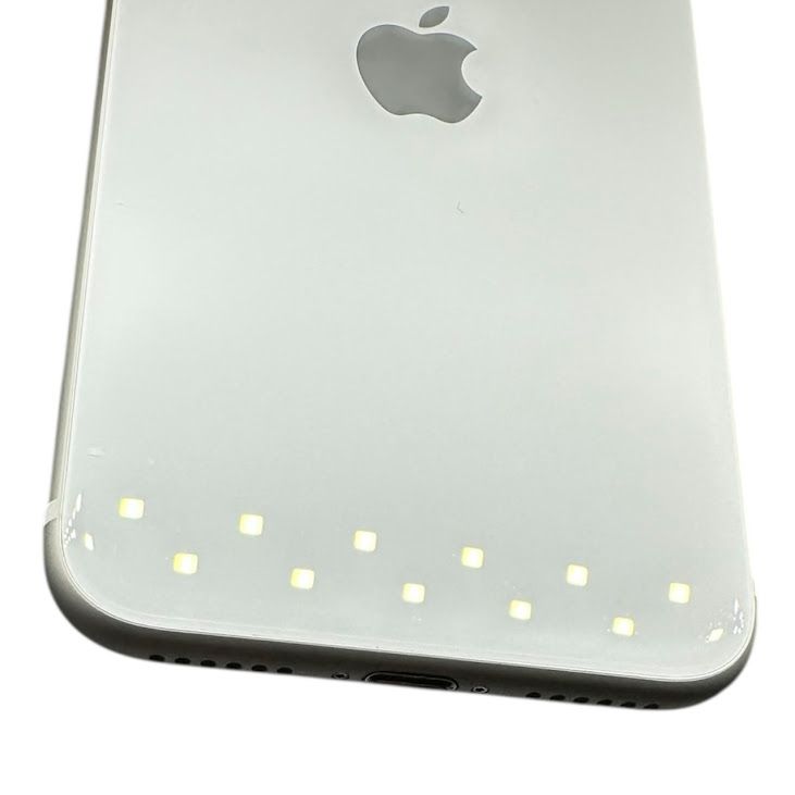 iPhone��SE����2�����64GB���ۥ磻�ȡ�SIM�ե꡼��Y��Х�����