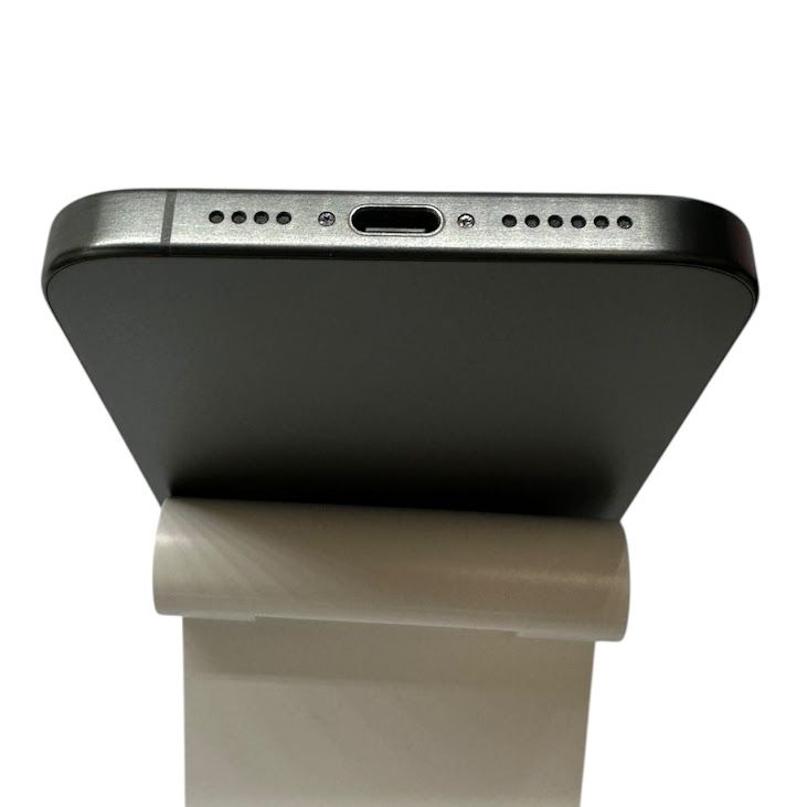ڥХåƥ꡼84%iPhone 15 ProMax256GB֥å˥ࡡau