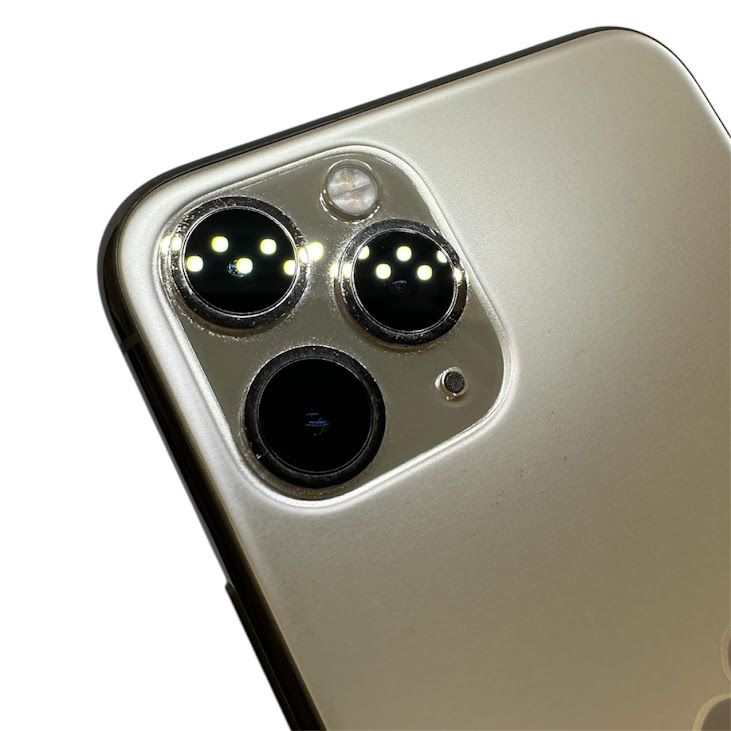 �ڥХåƥ꡼91%��iPhone��11��Pro��256GB��������ɡ�SIM�ե꡼��au��