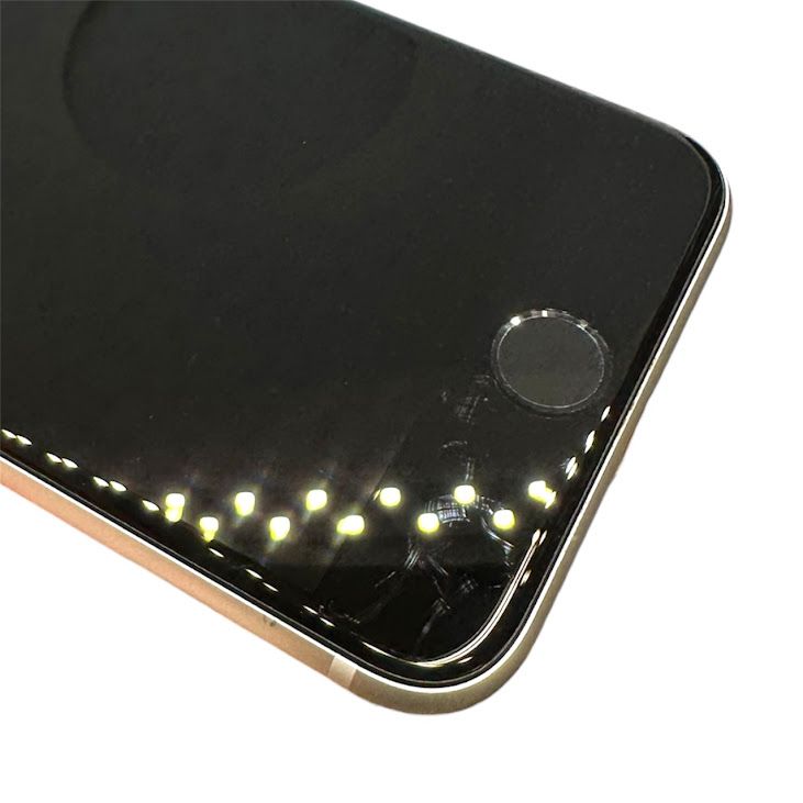 �ڥХåƥ꡼93%��iPhone��SE����2�����64GB���ۥ磻�ȡ�SIM�ե꡼��au��