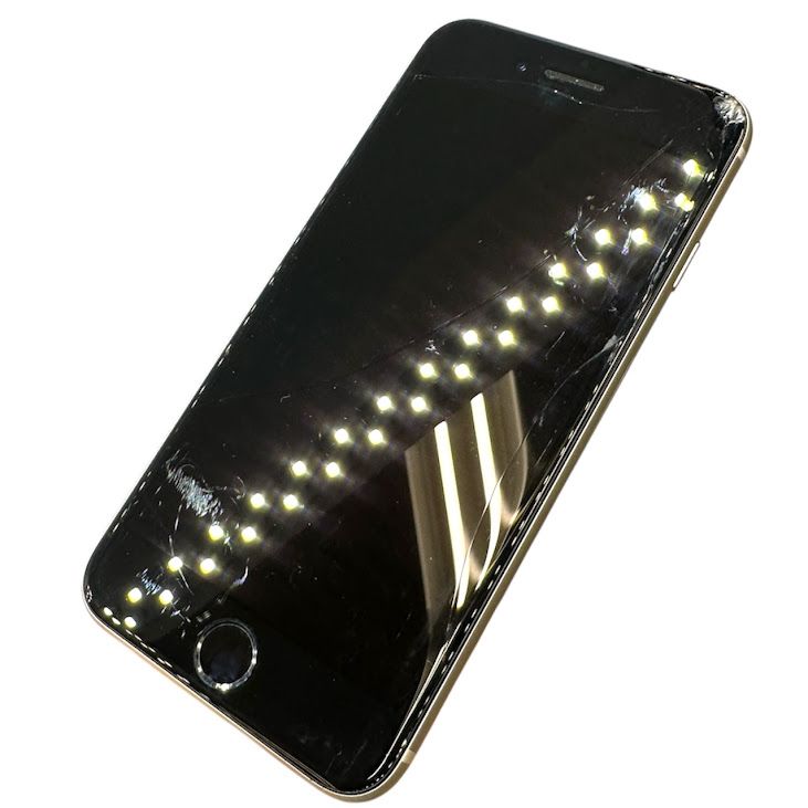 �ڥХåƥ꡼92%��iPhone��SE����3�����64GB���������饤�ȡ�SIM�ե꡼���ɥ�����
