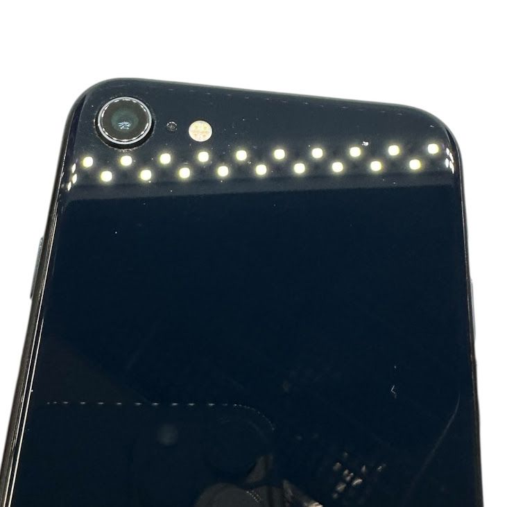 iPhone��SE����3�����128GB���ߥåɥʥ��ȡ�SIM�ե꡼���ɥ�����