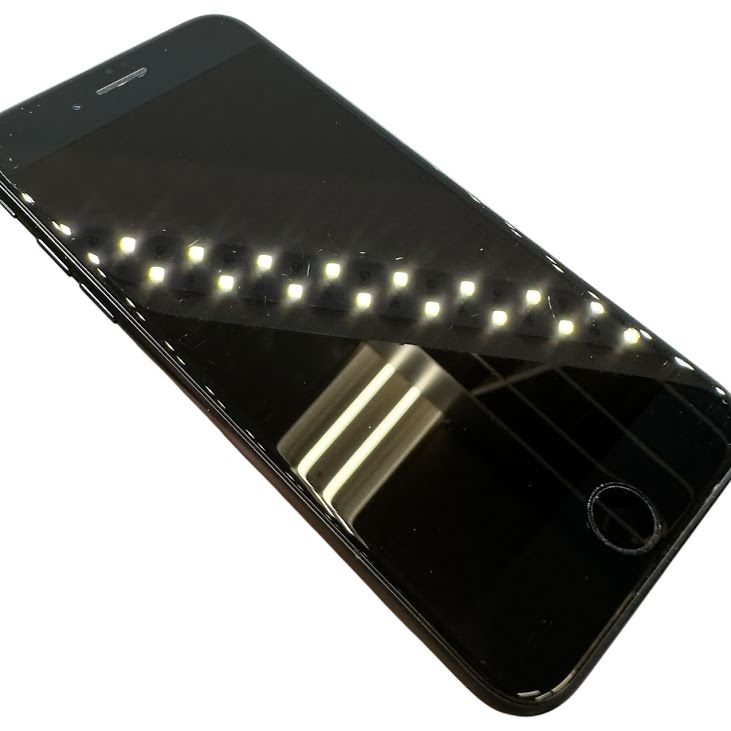 �ڥХåƥ꡼83%��iPhone��SE����3�����128GB���ߥåɥʥ��ȡ�SIM�ե꡼