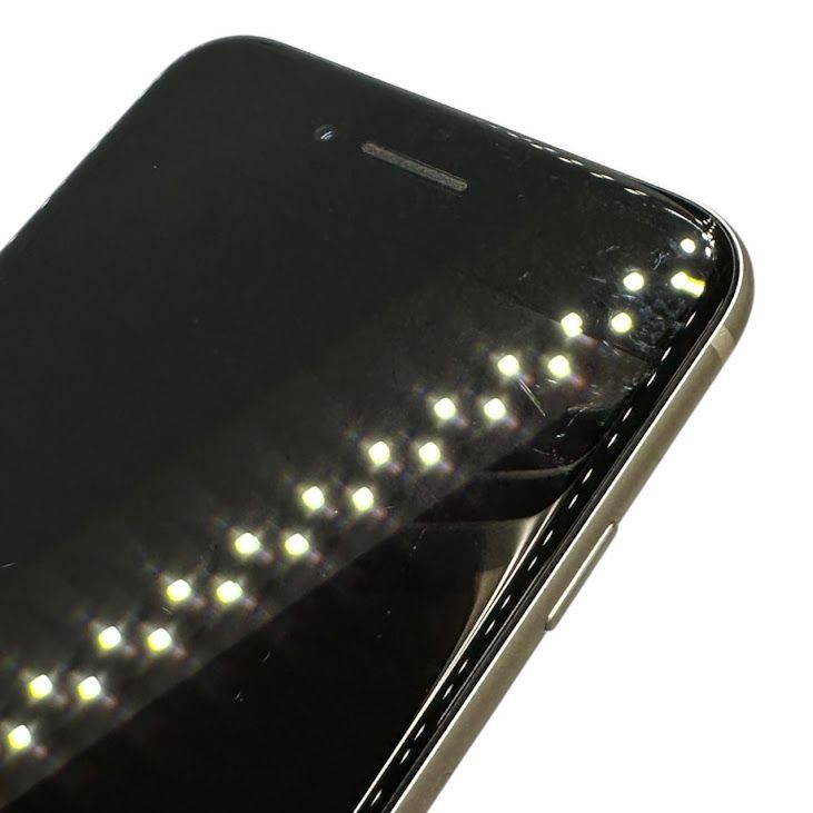 iPhone��SE����2�����64GB���ۥ磻�ȡ�SIM�ե꡼��au��