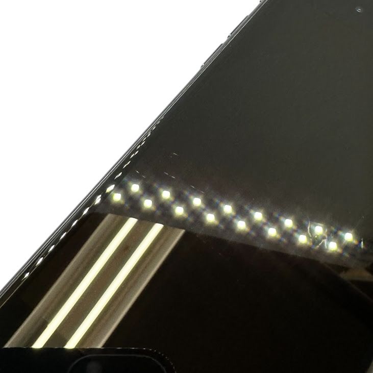 iPhone��SE����2�����128GB���֥�å���SIM�ե꡼��au��