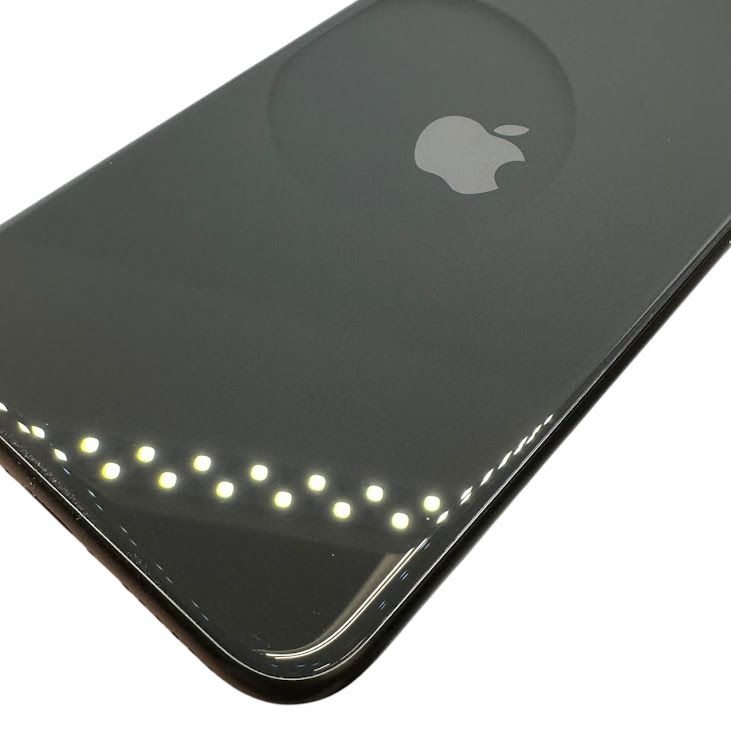 �ڥХåƥ꡼82%��iPhone��SE����2����ˡ�64GB���֥�å���SIM�ե꡼��au��