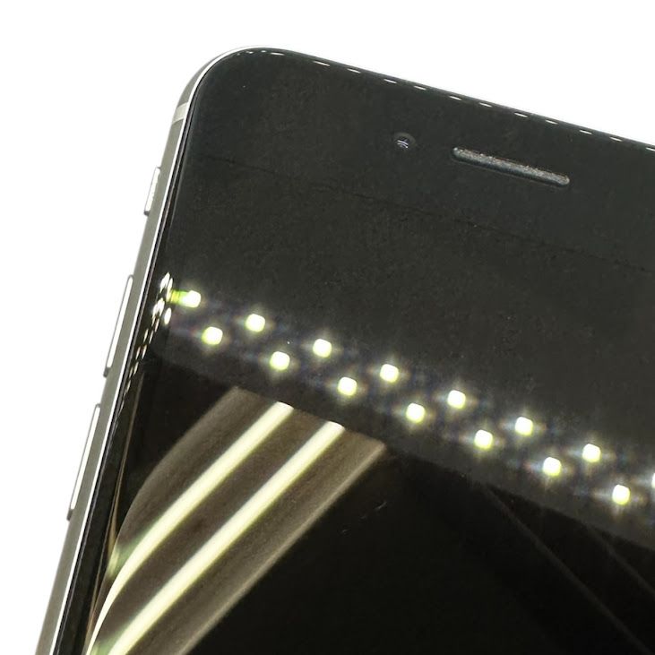 �ڥХåƥ꡼80%��iPhone��SE����2�����64GB���ۥ磻�ȡ�SIM�ե꡼���ɥ�����