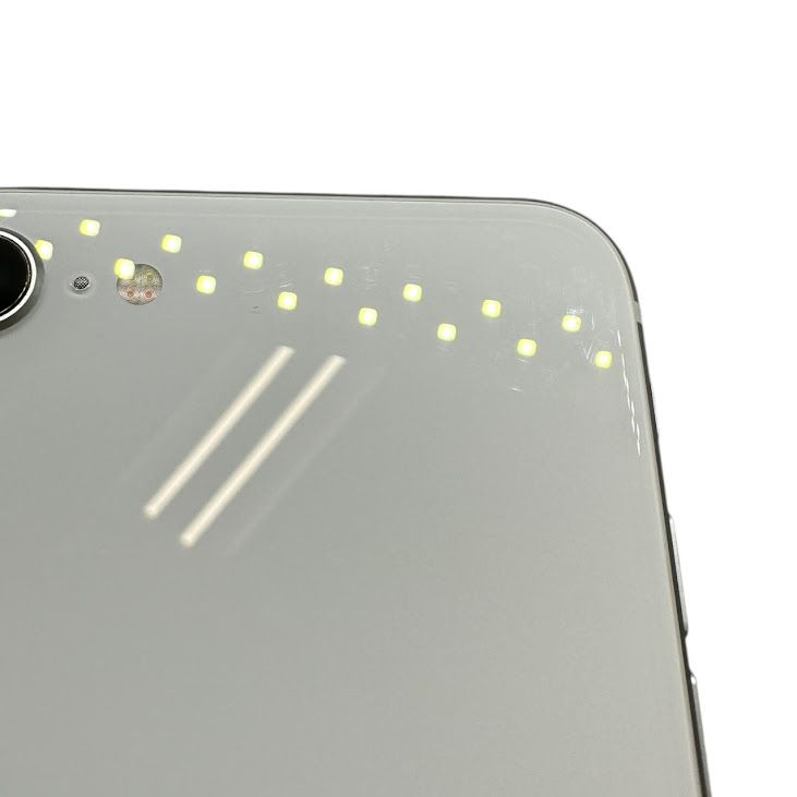 �ڥХåƥ꡼92%��iPhone��SE����2�����64GB���ۥ磻�ȡ�SIM�ե꡼��au��