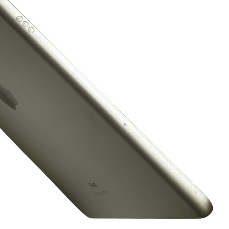 �ڥХåƥ꡼86%��iPad��8��Wi��Fi��128GB������С�