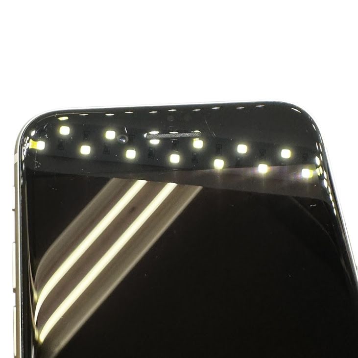 �ڥХåƥ꡼90%��iPhone��SE����3�����64GB���������饤�ȡ�SIM�ե꡼��au��