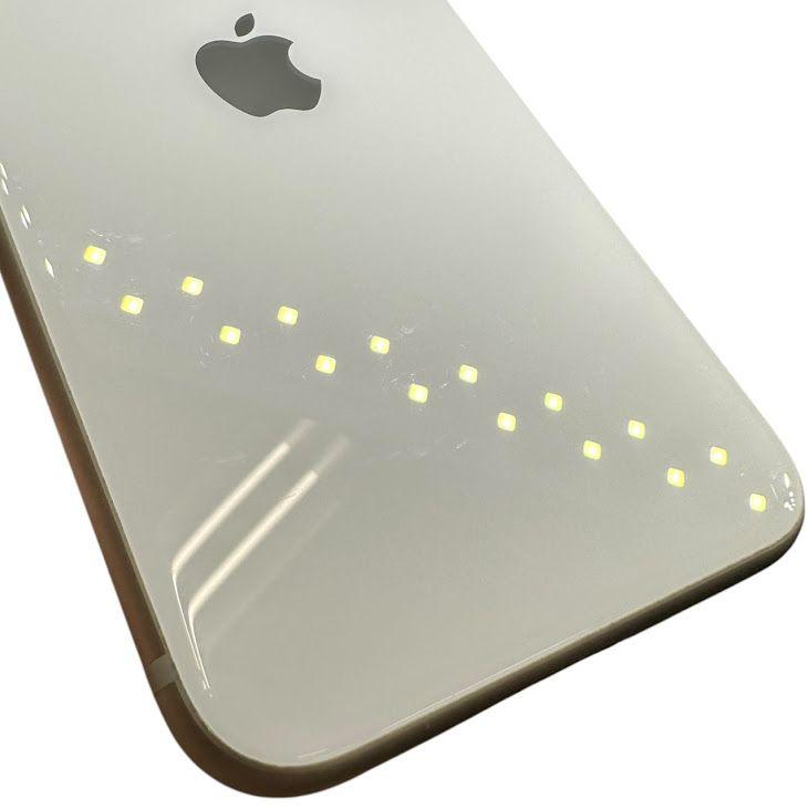 iPhone��SE����3�����64GB���������饤�ȡ�SIM�ե꡼�����եȥХ���