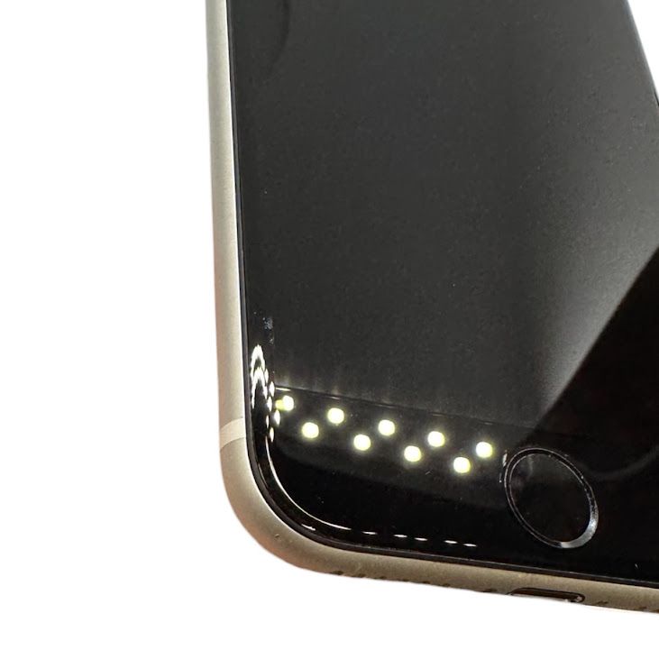 iPhone��SE����2�����128GB���ۥ磻�ȡ�SIM�ե꡼