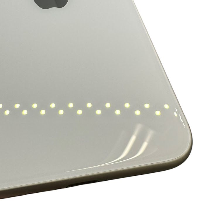 iPhone��SE����2�����64GB���ۥ磻�ȡ�SIM�ե꡼��au��
