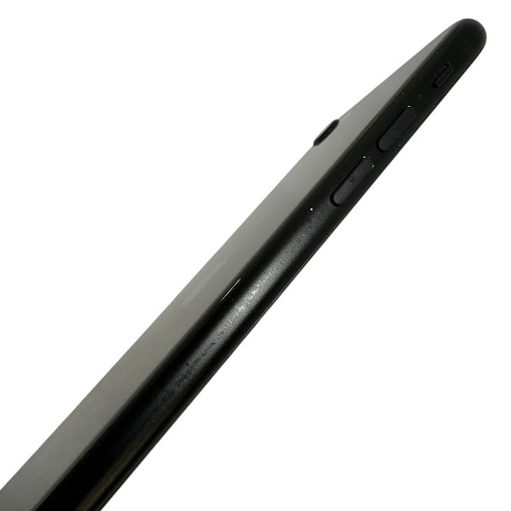 �ڥХåƥ꡼82%��iPhone��SE����2����ˡ�64GB���֥�å���SIM�ե꡼��au��