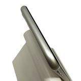 �ڥХåƥ꡼96%��iPhone��SE����2�����64GB���ۥ磻�ȡ�SIM�ե꡼��au��