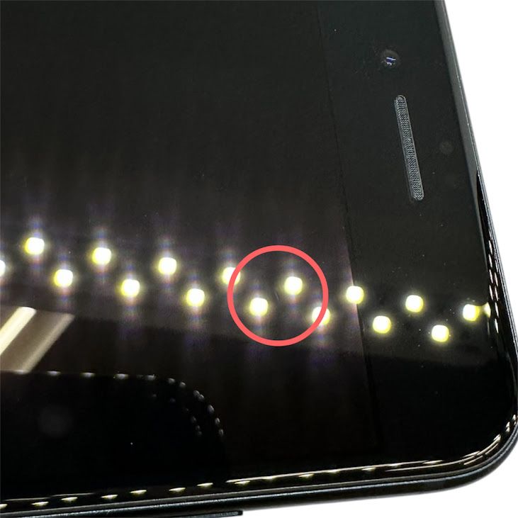 �ڥХåƥ꡼100%��iPhone��SE����3�����64GB���ߥåɥʥ��ȡ�SIM�ե꡼��au��