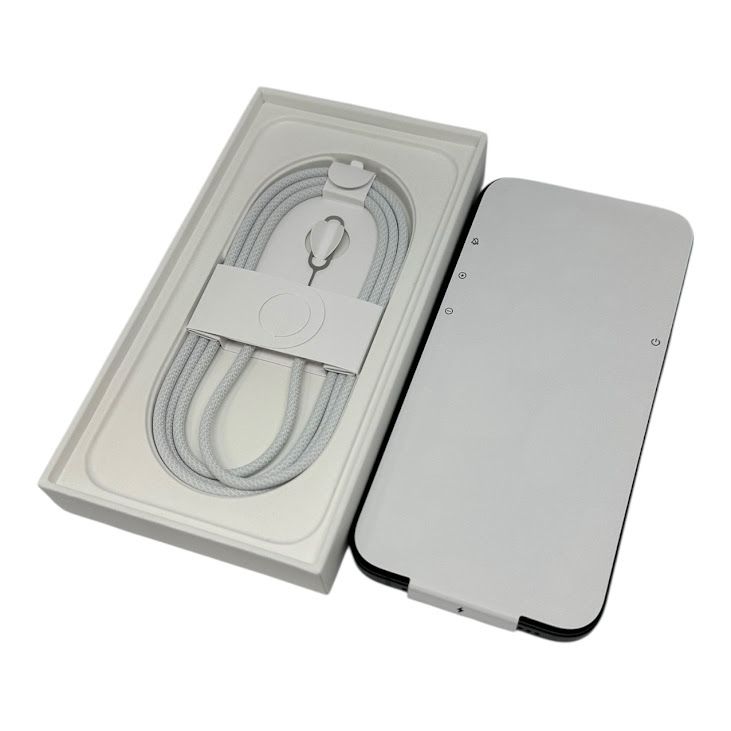 【バッテリー100%】iPhone 16e 128GB ブラック SIMフリー UQモバイル版