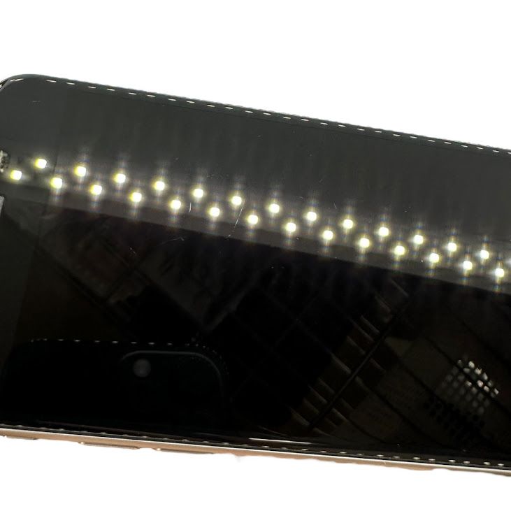 【バッテリー86%】iPhone SE(第2世代) 64GB ホワイト SIMフリー ドコモ版