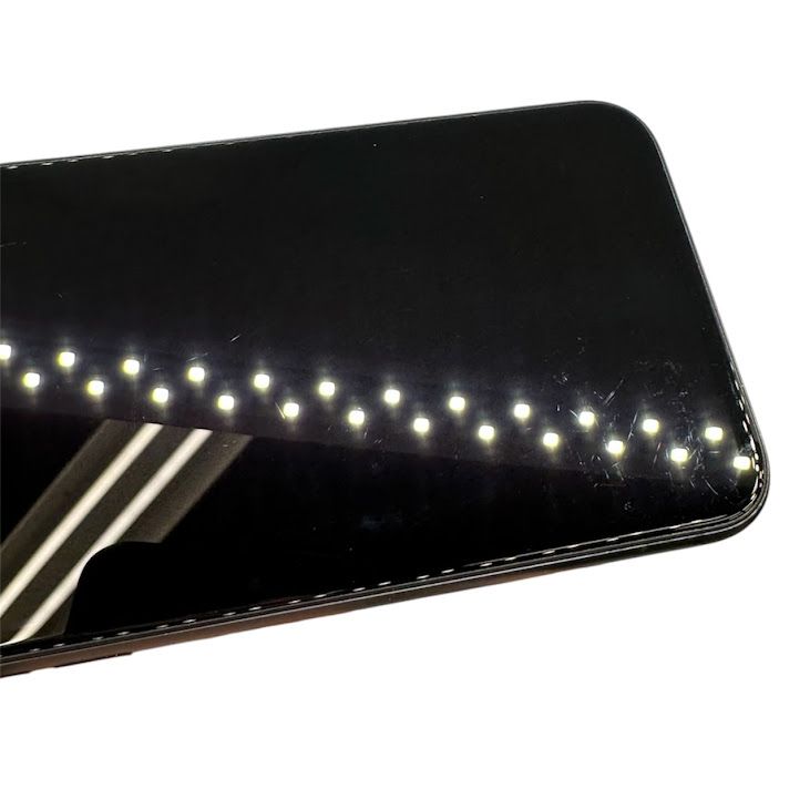 �ڥХåƥ꡼87%��iPhone��11��64GB���֥�å���SIM�ե꡼�����եȥХ���