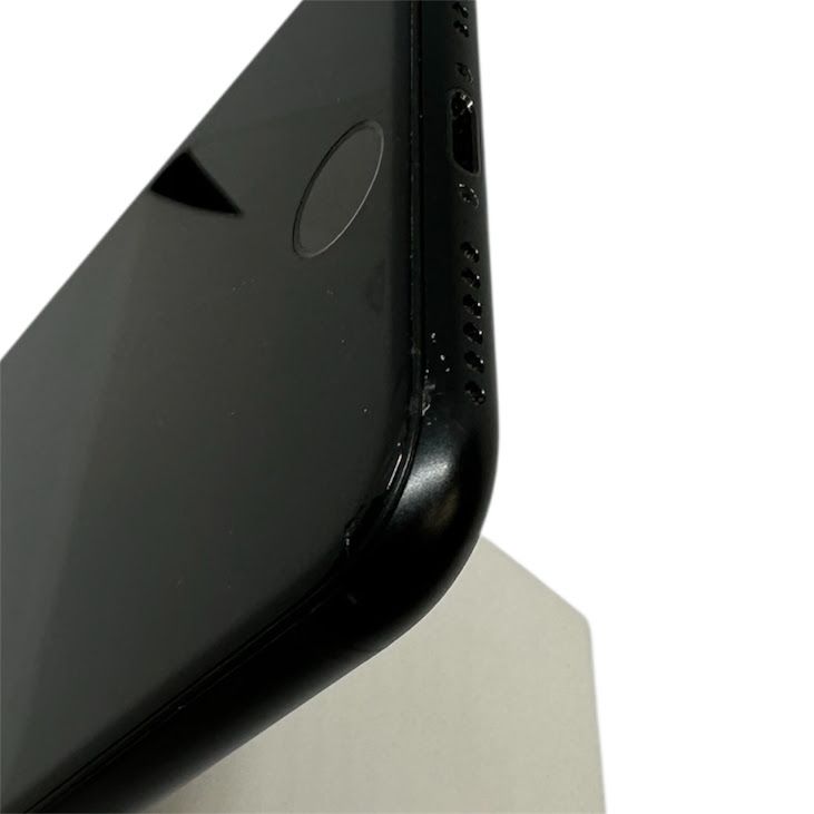 �ڥХåƥ꡼82%��iPhone��SE����2�����64GB���֥�å���SIM�ե꡼�����եȥХ���