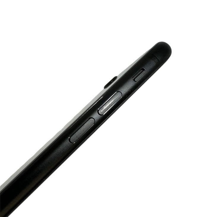 �ڥХåƥ꡼86%��iPhone��SE����2�����64GB���֥�å���SIM�ե꡼���ɥ�����