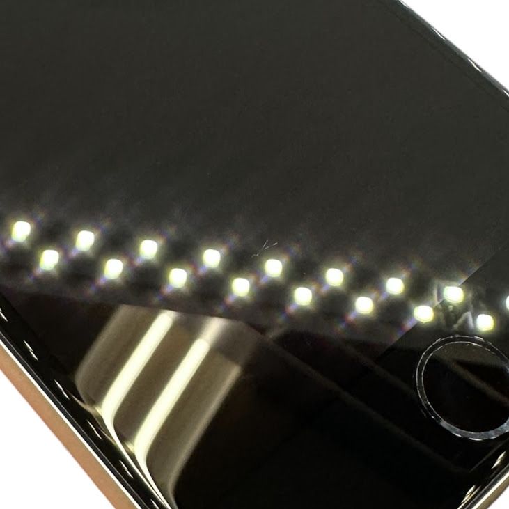 �ڥХåƥ꡼100%��iPhone��SE����3�����64GB���������饤�ȡ�SIM�ե꡼���ɥ�����