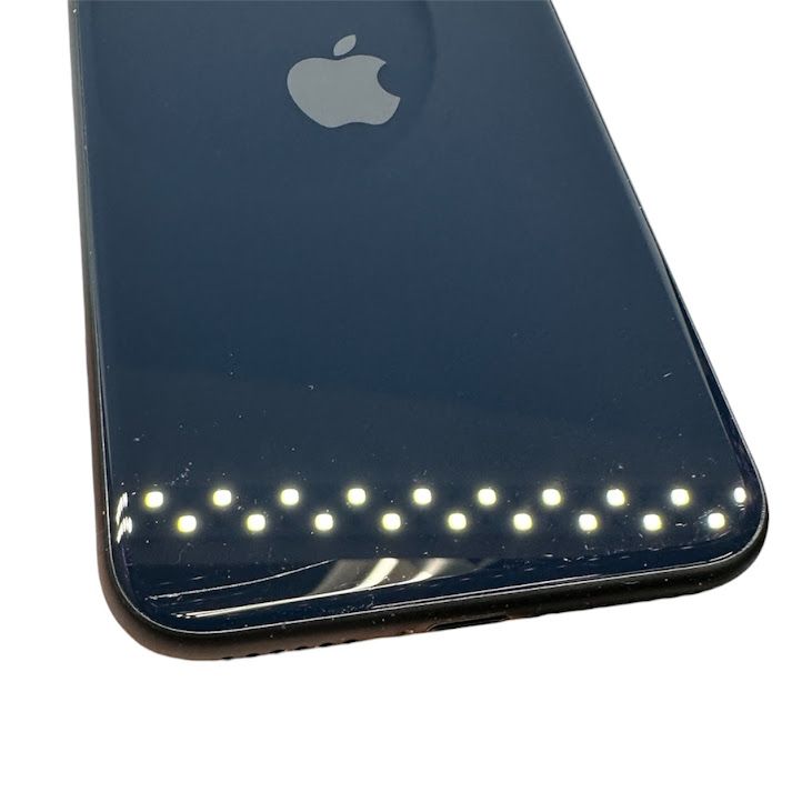 �ڥХåƥ꡼80%��iPhone��SE����3�����64GB���ߥåɥʥ��ȡ�SIM�ե꡼��au��