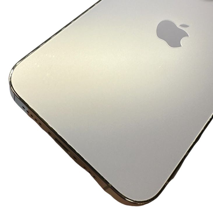 �ڥХåƥ꡼82%��iPhone��13Pro��256GB��������ɡ�SIM�ե꡼��au��