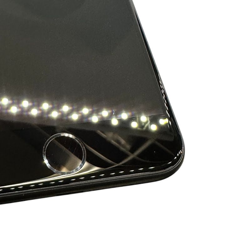 �ڥХåƥ꡼100%��iPhone��SE����3�����128GB���ߥåɥʥ��ȡ�SIM�ե꡼