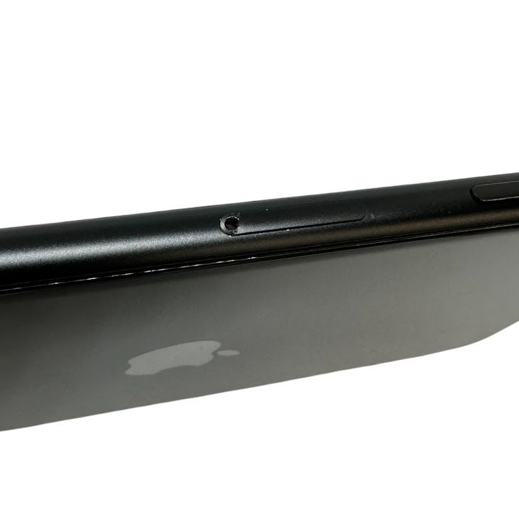 iPhone��SE����2�����64GB���֥�å���SIM�ե꡼��au��