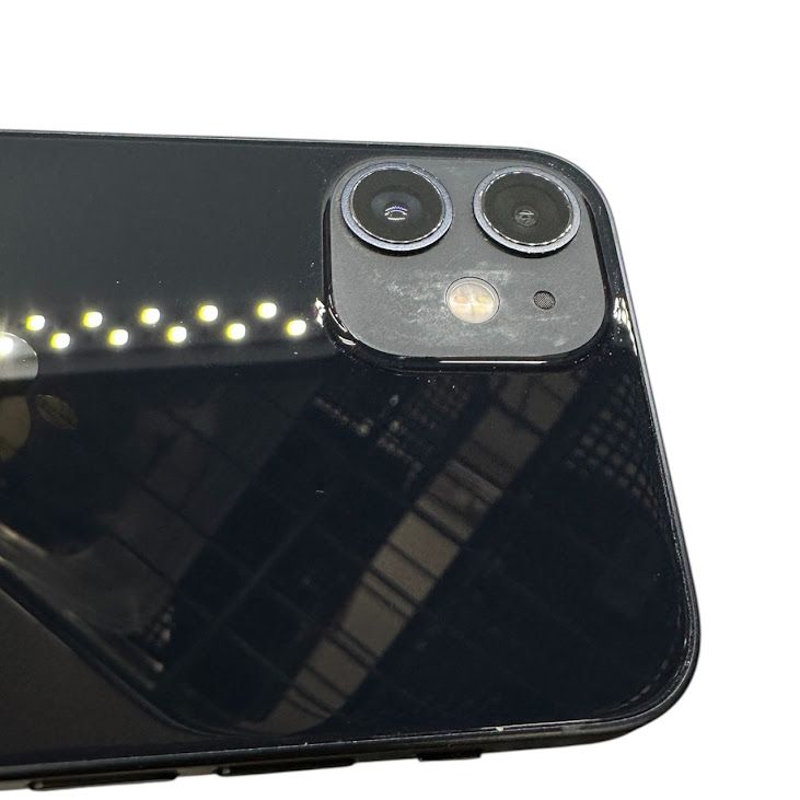 �ڥХåƥ꡼83%��iPhone��12mini��256GB���֥�å���SIM�ե꡼�����եȥХ���