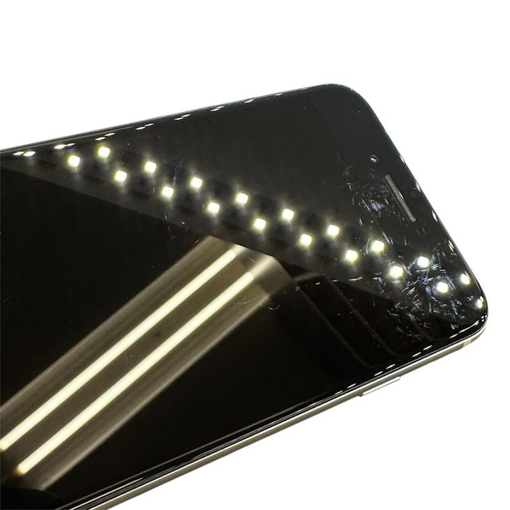 �ڥХåƥ꡼91%��iPhone��SE����2�����64GB���ۥ磻�ȡ�SIM�ե꡼���ɥ�����