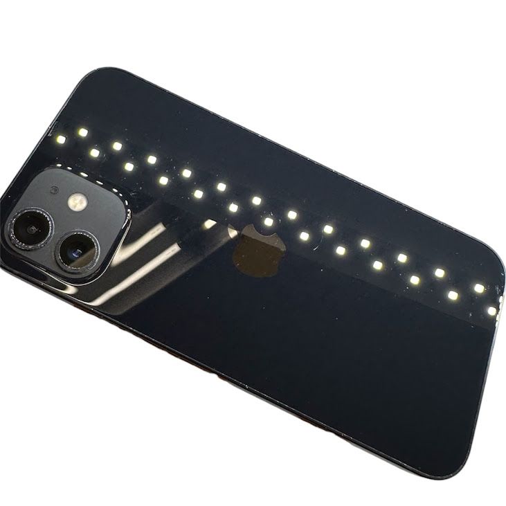 �ڥХåƥ꡼80%��iPhone��12��64GB���֥�å���SIM�ե꡼��au��