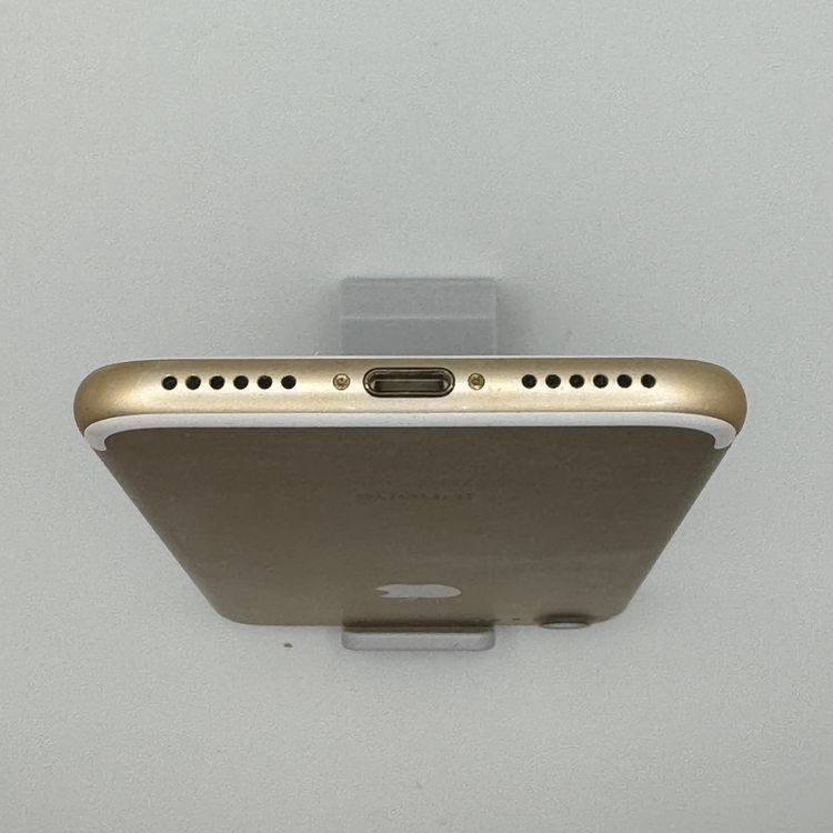 iPhone 7 128GB �Хåƥ꡼100�� ������� SIM�ե꡼ ����̵�����ڱ���