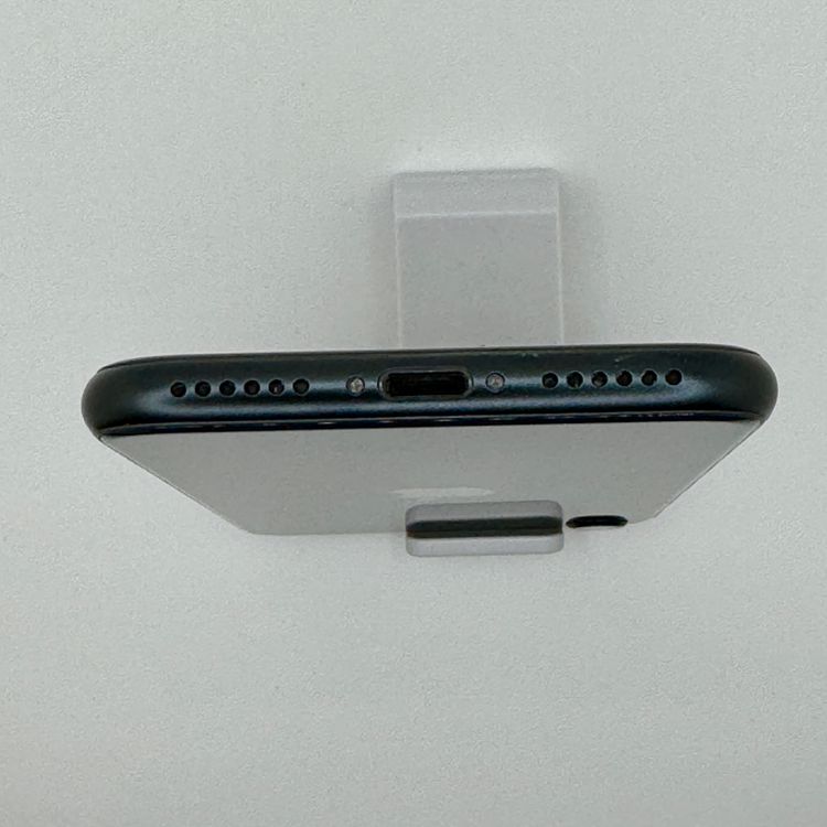 iPhone SE3 128GB �Хåƥ꡼100�� �ߥåɥʥ��� SIM�ե꡼ ����̵�����ڱ���