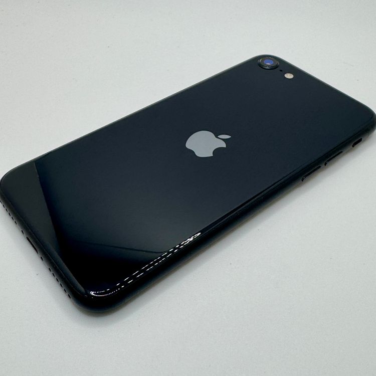 iPhone SE3 64GB Хåƥ꡼98 ߥåɥʥ SIMե꡼ ̵ڱ