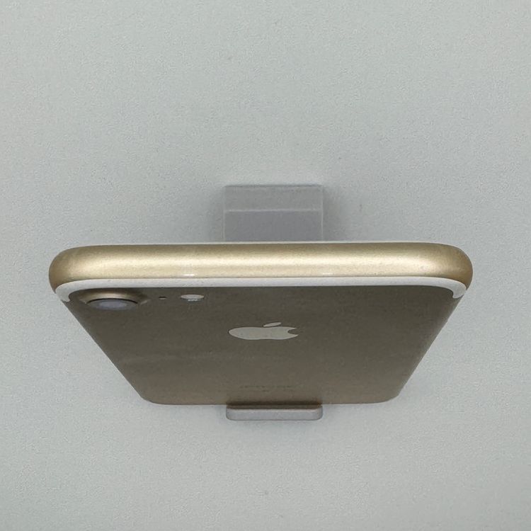 iPhone 7 128GB �Хåƥ꡼100�� ������� SIM�ե꡼ ����̵�����ڱ���