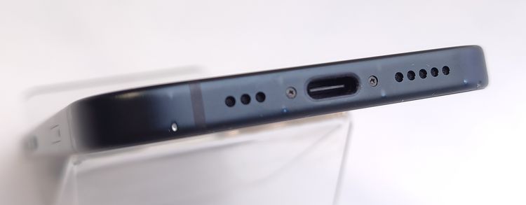 ������ʡ� iPhone15 128GB �֥�å� SIM�ե꡼ ��Ƚ�� �Хåƥ꡼85%