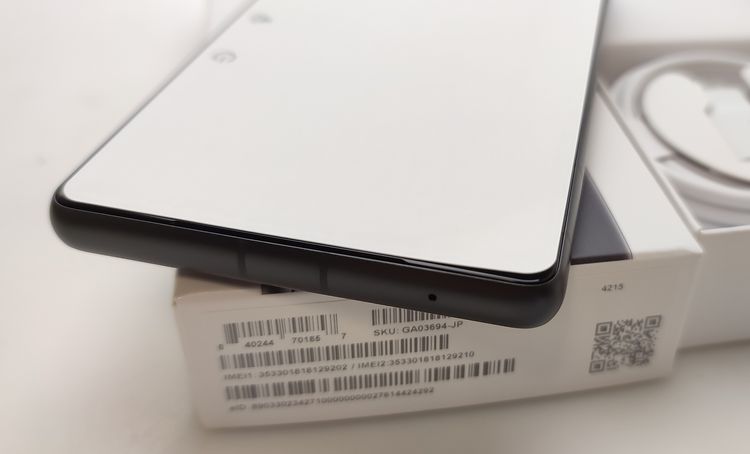 【新品未使用】 Google Pixel 7a 128GB チャコール au/UQ版 SIMフリー