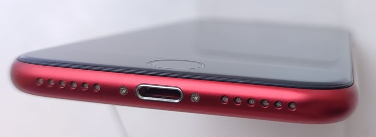 ������ʡ� iPhone SE2 64GB ��å� SIM���å�����Ѥ� ��Ƚ�� �Хåƥ꡼78%